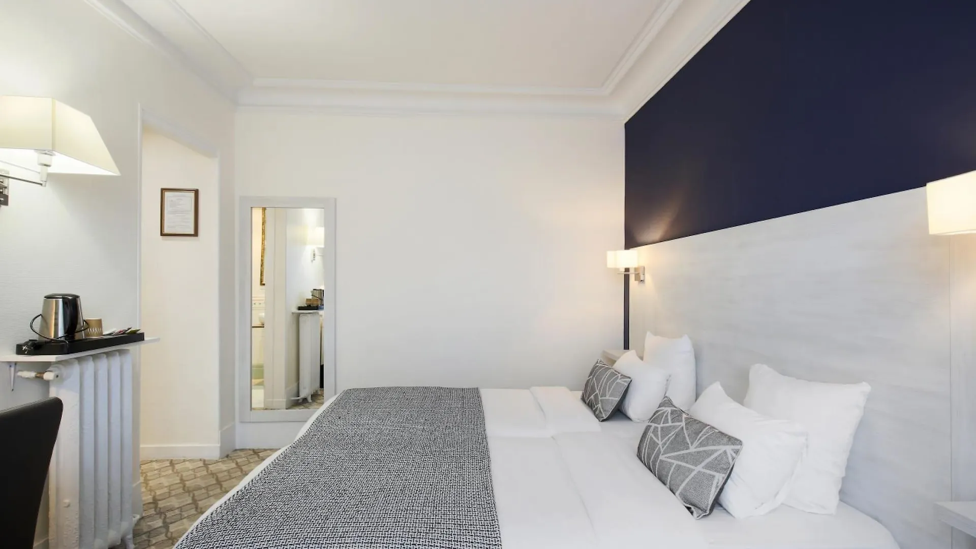 Grand Hotel Des Gobelins Paris
