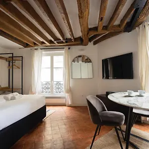 Apartament Conde Chic