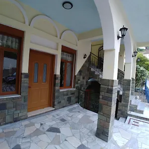 Urat , Гирокастра Албания